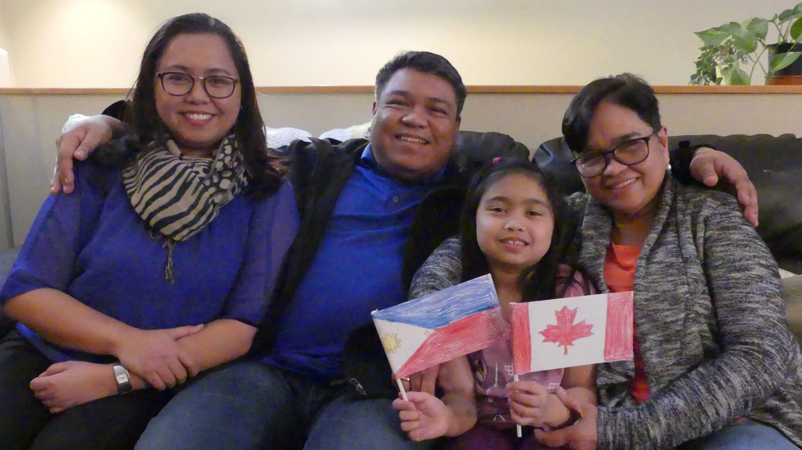 Đoàn tụ gia đình là một trong ba trụ cột của chương trình nhập cư của CIC